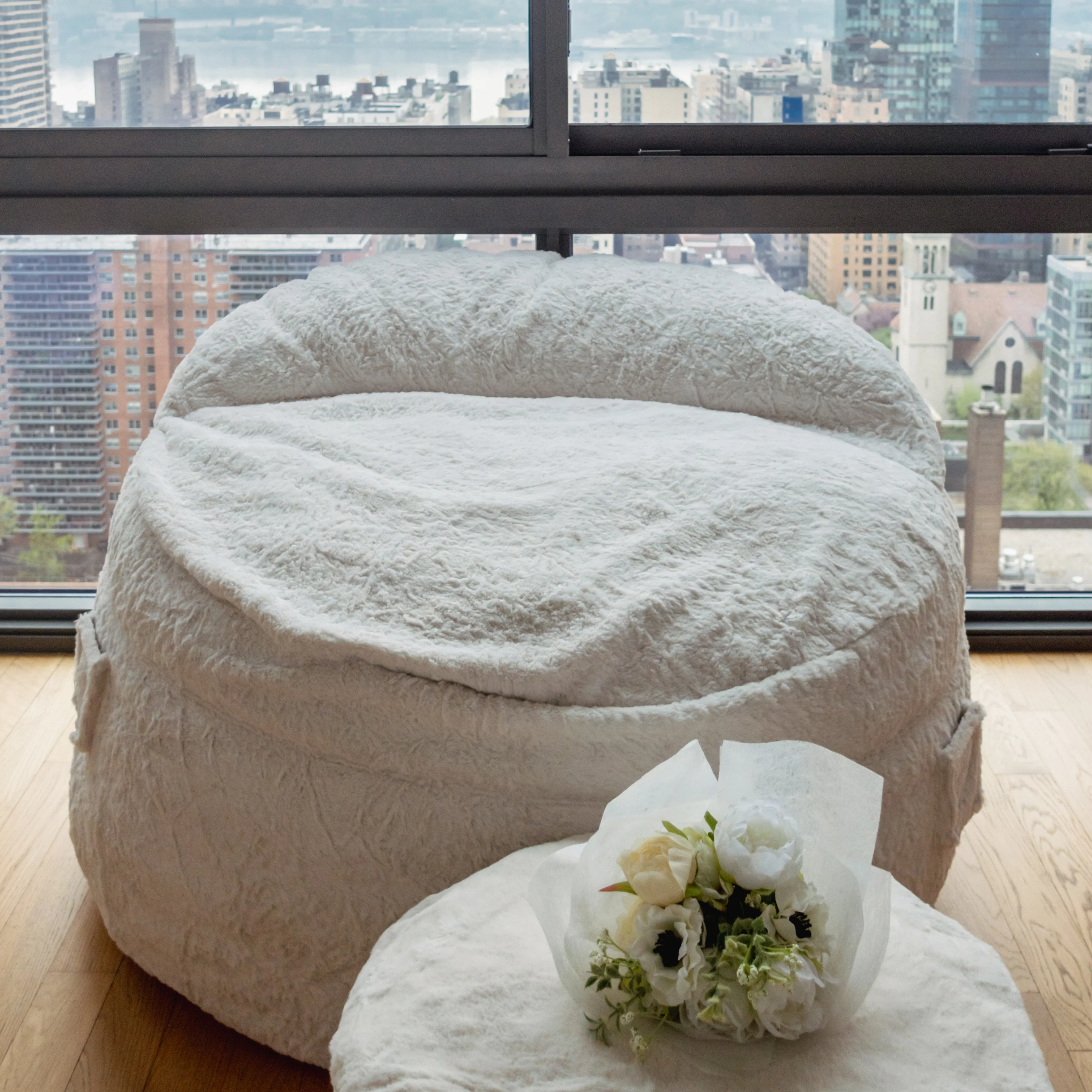 Adult Bean Bag Chair - King - NEST Faux Fur - Image 3