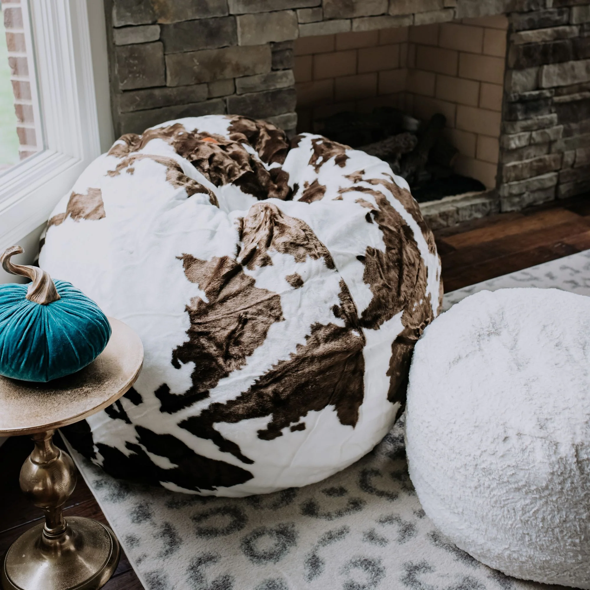 Bean Bag - King - Faux Fur - Image 11