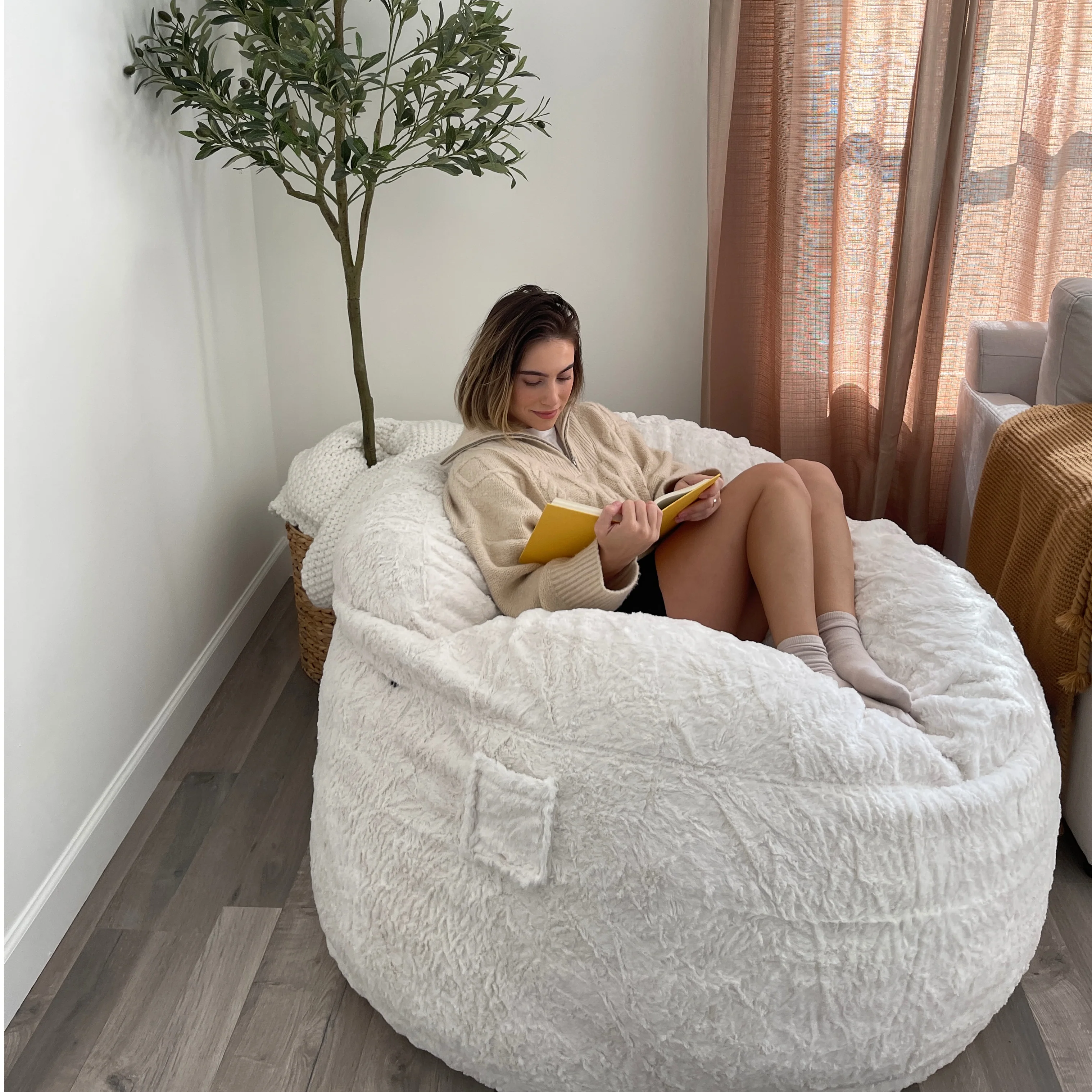 Adult Bean Bag Chair - Queen - NEST Faux Fur - Image 5